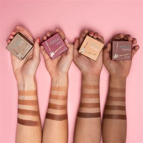 hoola benefit bronzer shades.